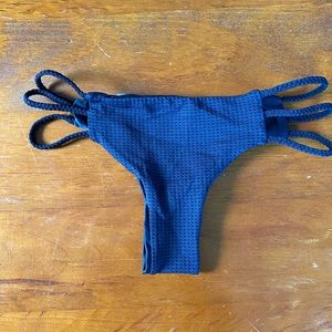 Black Cheeky Mesh Bottom